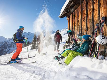 Skiing & Snowboarding